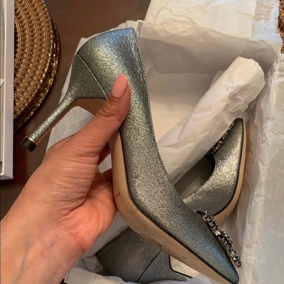 Manolo Blahnik grey/silver pump (never worn) - Picture 2 of 4